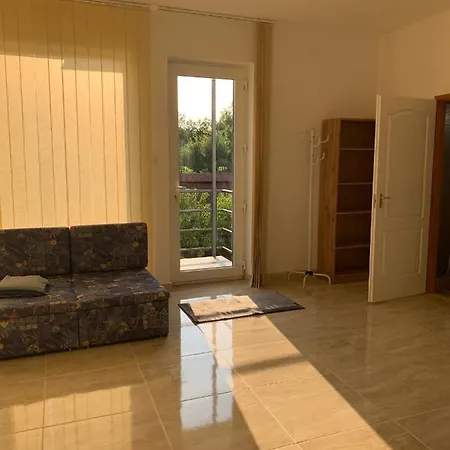 Maria Apartman Nyiregyhaza Exterior photo